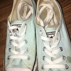 blue converse